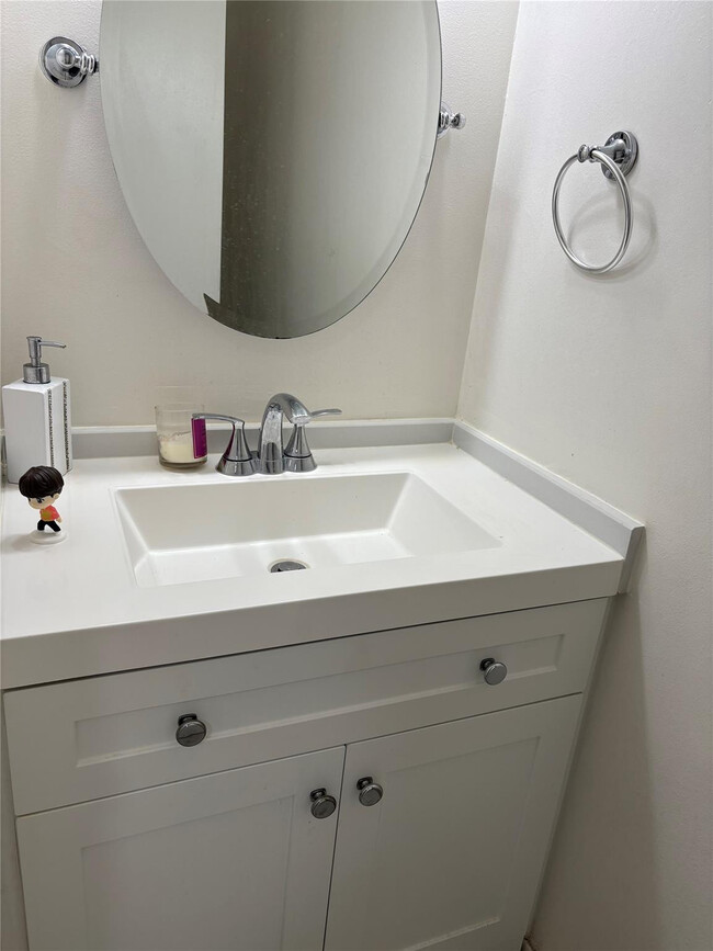 Building Photo - 2831 Pierce St