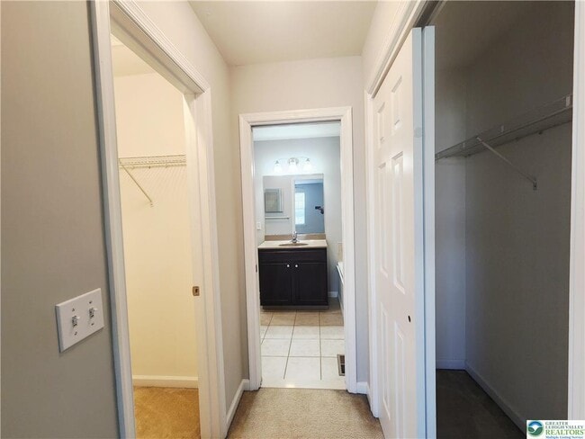 Building Photo - 254 Blue Sage Dr