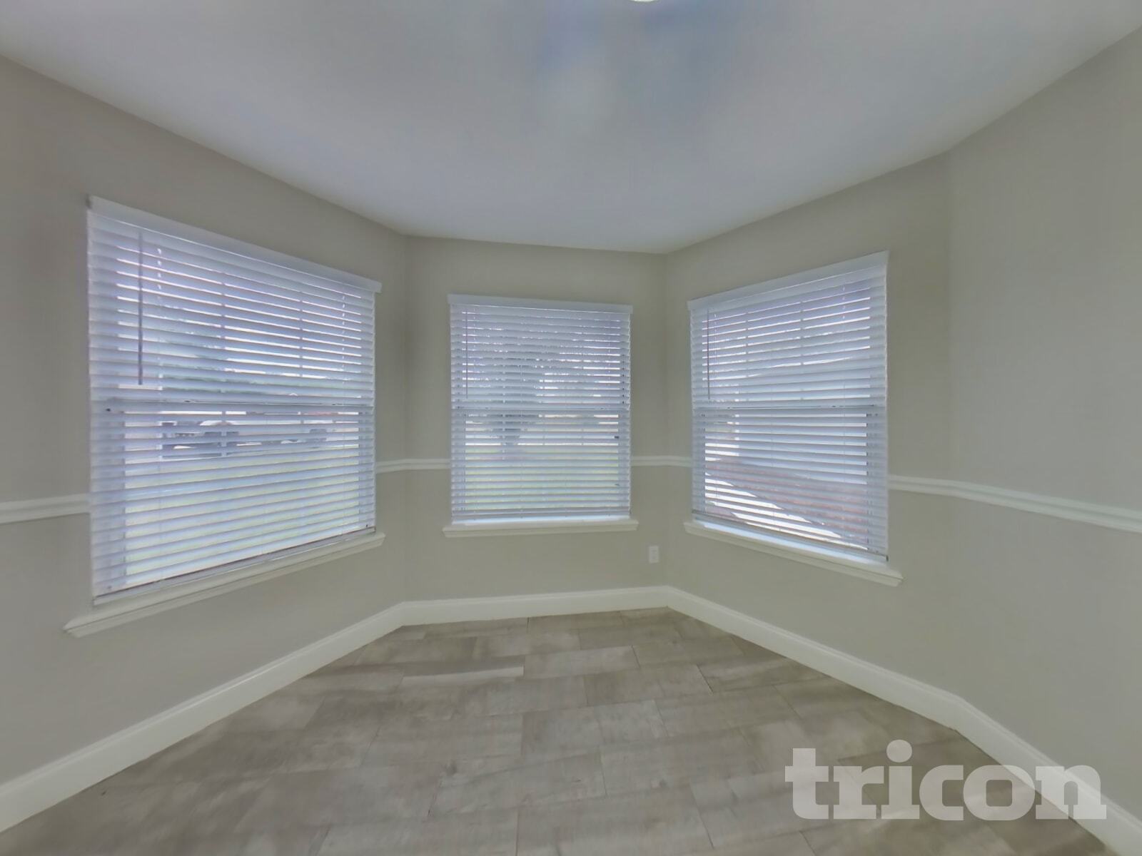 Building Photo - 8778 Fieldside Dr S