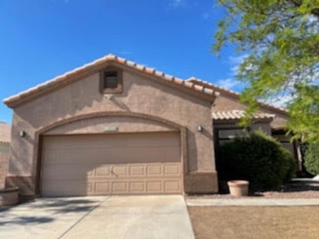 Building Photo - Very Spacious House- Near Cardinal Stadium