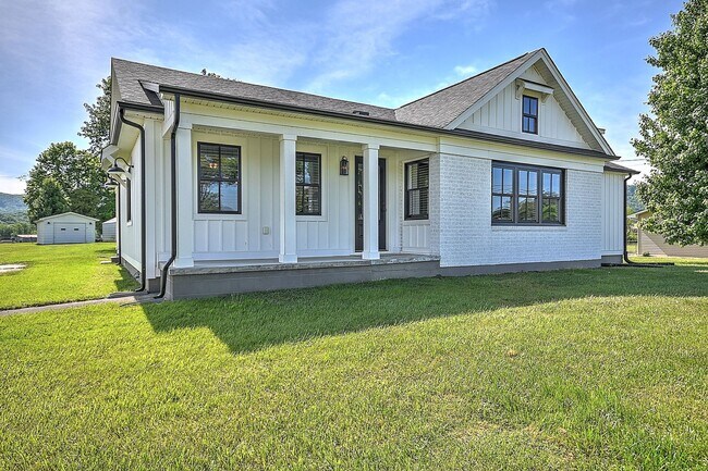 Building Photo - Updated and restored Original Farm House Style