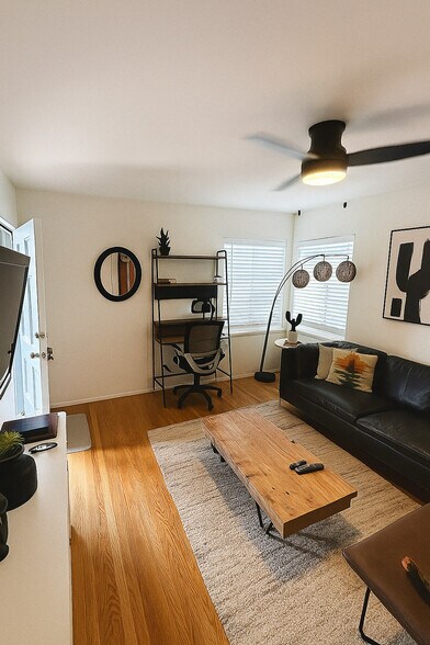 Building Photo - 4788 W Mountain View Dr