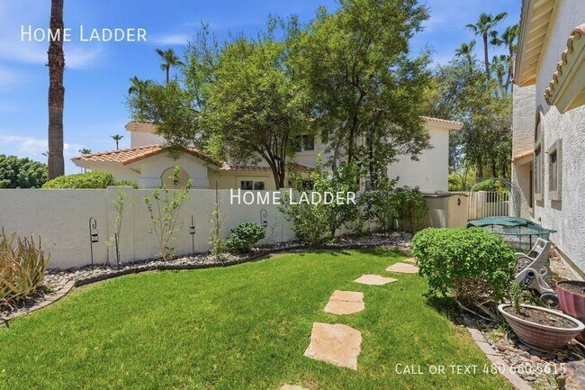 Building Photo - 514 S Marina Dr