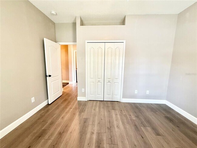 Building Photo - 804 Coade Stone Dr