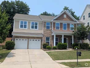 Building Photo - Harrisburg with Private Back Yard