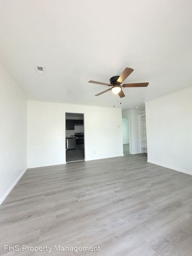 Building Photo - 4 br, 2 bath House - 1510 W Lynn St