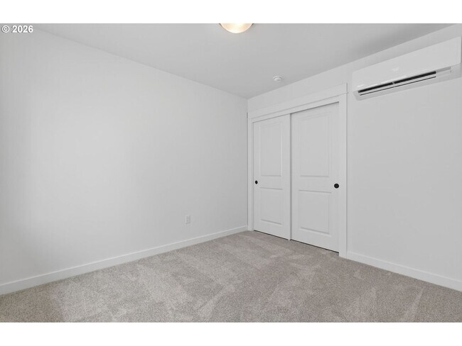 Building Photo - 4055 SW McKinley St