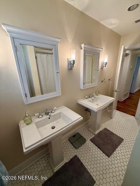 Building Photo - 7104 Catalonia Ave