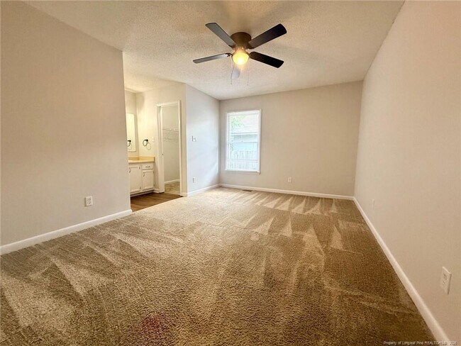 Building Photo - 6868 Candlewood Dr
