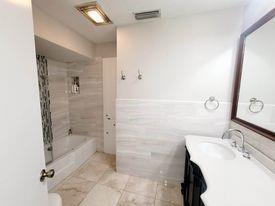 Building Photo - 2821 Maydelle Ln