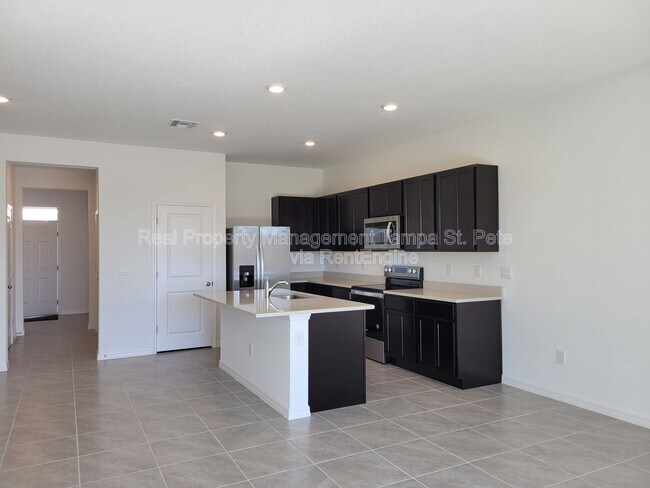 Building Photo - 31364 Midnight Sun Wy