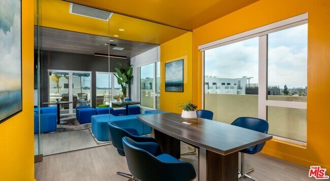 Building Photo - 10375 Washington Blvd