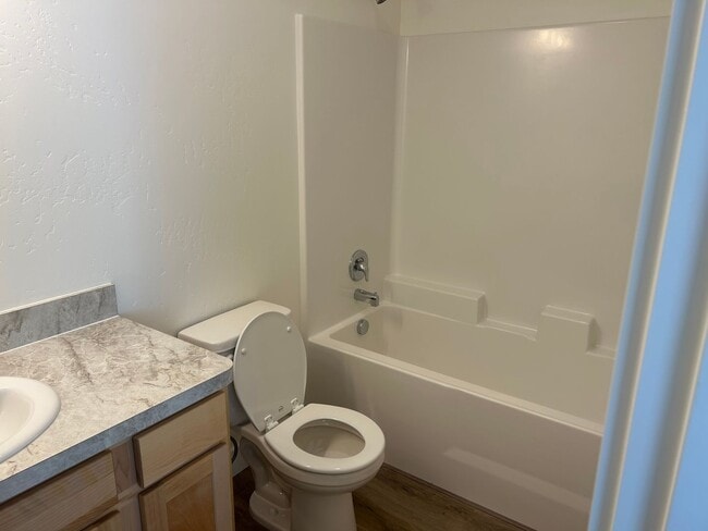 Building Photo - First Month Free   Newly Built Townhouse