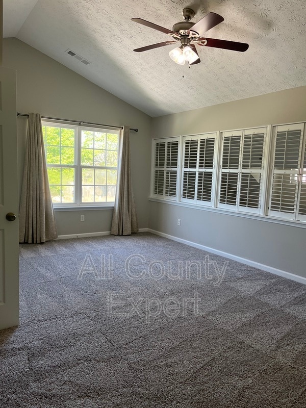 Building Photo - 5480 Mountain Top Pl