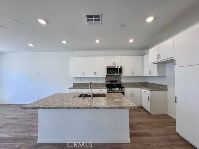 Building Photo - 30045 Sunset Pier Dr