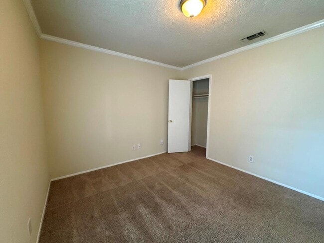 Building Photo - 5905 Burrough Dr