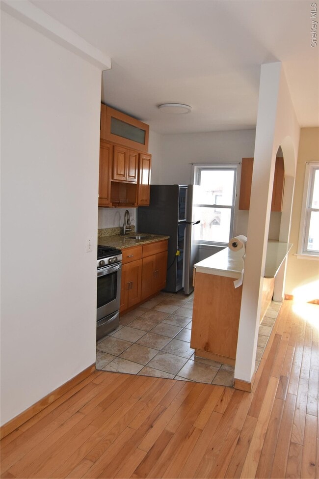 Building Photo - 32-60-60 85th St