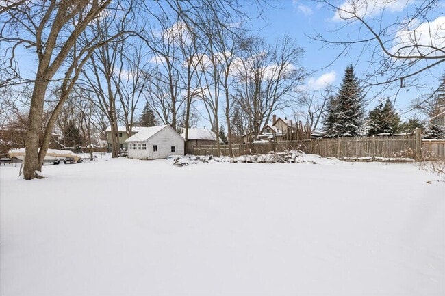 Building Photo - 603 Gott St