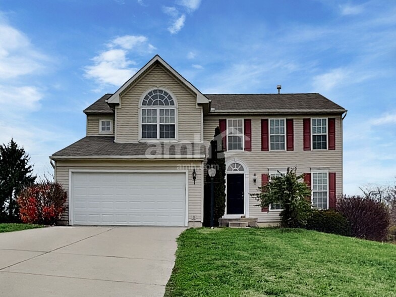 Primary Photo - 10 Hunterbrook Ct