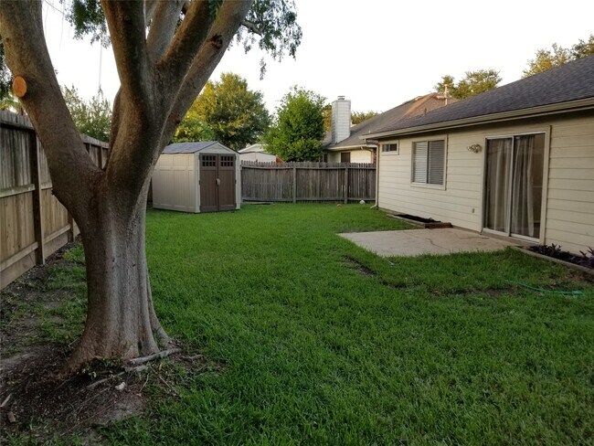 Building Photo - 7207 Brockington Dr