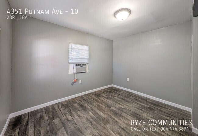 Building Photo - 4351 Putnam Ave