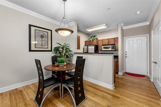 Building Photo - 2299 Lone Star Dr