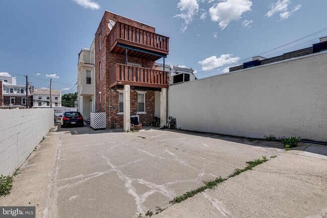 Building Photo - 6602 Ridge Ave