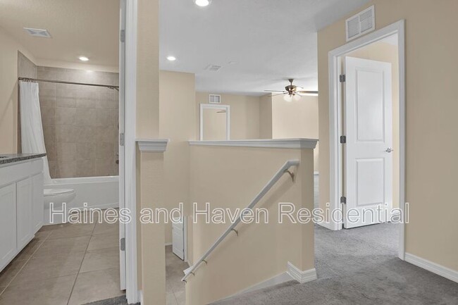 Building Photo - 1042 Michelangelo Ln