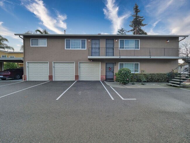 Building Photo - 16016 Marcella St