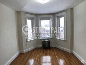 Building Photo - bedroom in Boston MA 02215