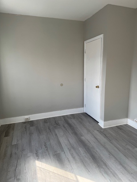 Building Photo - 105 N Warren St