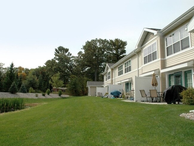 Building Photo - Townhomes of Craftsman Village