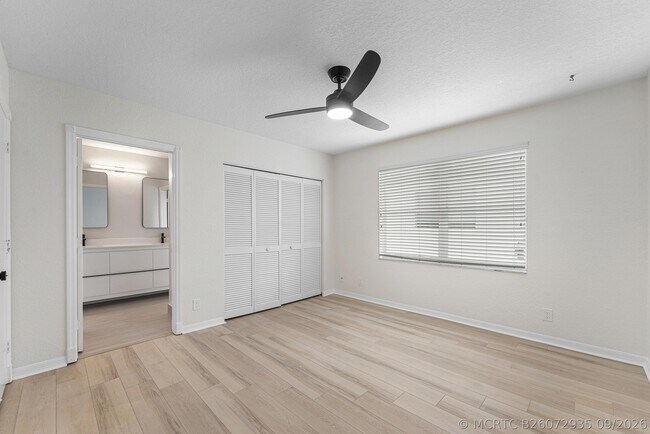Building Photo - 18596 Ocean Mist Dr