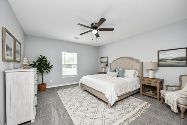 Building Photo - 406 N 4th St