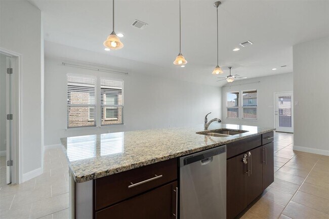 Building Photo - 209 Methodius Dr