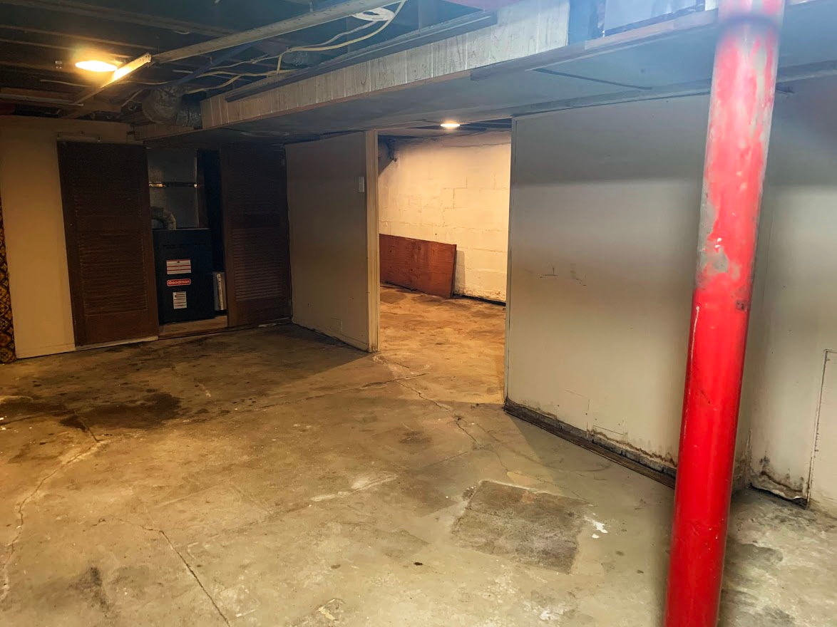 Building Photo - 5435 Kincaid St