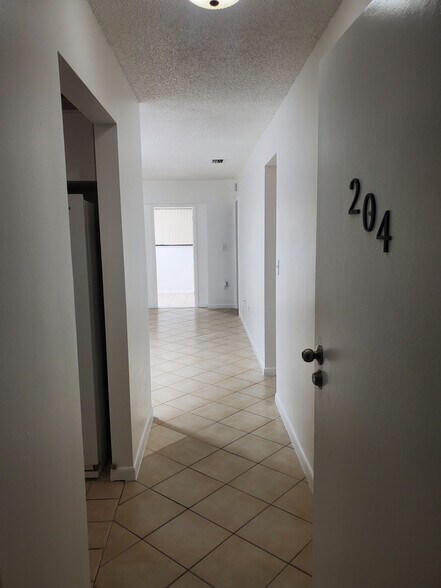 Building Photo - 6239 W 24th Ave
