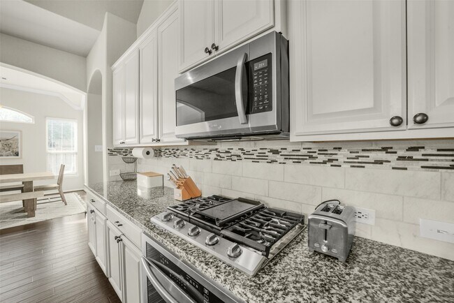 Building Photo - 29323 Prairie Rose Ct