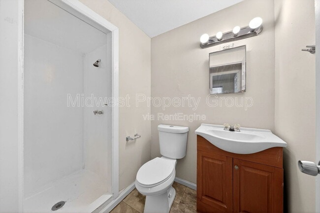 Building Photo - 8310 Sagewood Ln