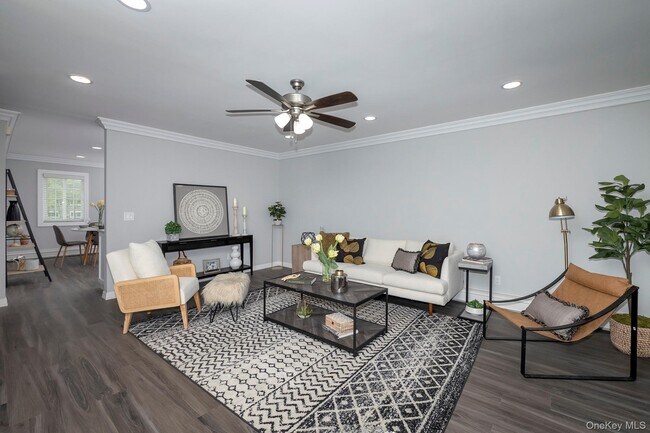 Building Photo - 42 Cassa Loop