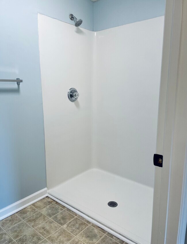 Building Photo - 1231 Ladys Island Dr