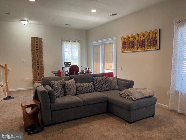 Building Photo - 6130 Stonehenge Pl