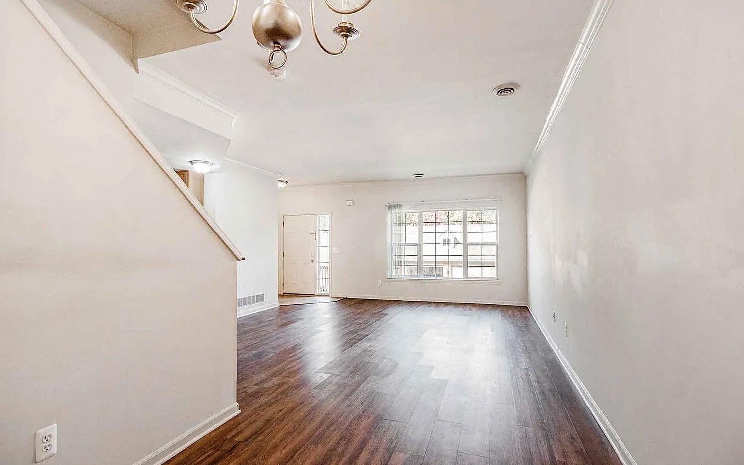 Building Photo - 2080 Cloverly Ln