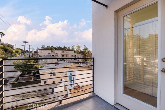 Building Photo - 2400 Glendale Ct