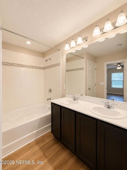 Building Photo - 817 Trellis Bay Dr