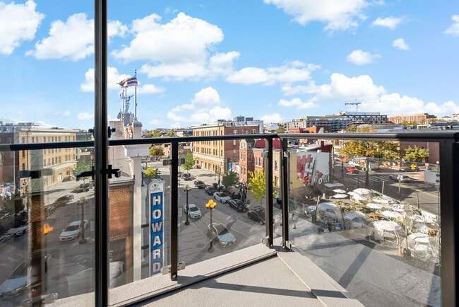 Building Photo - 2007 Vermont Ave NW