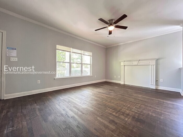 Building Photo - 838 Ridge Ave NW