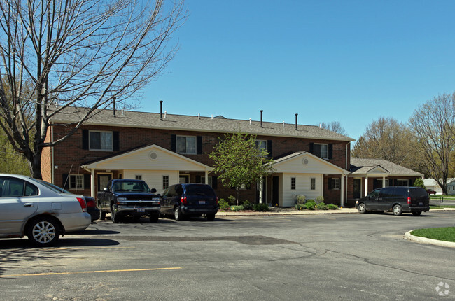 Building Photo - Highland Place Apartments