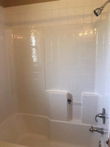 Building Photo - 3209 White Oaks Dr