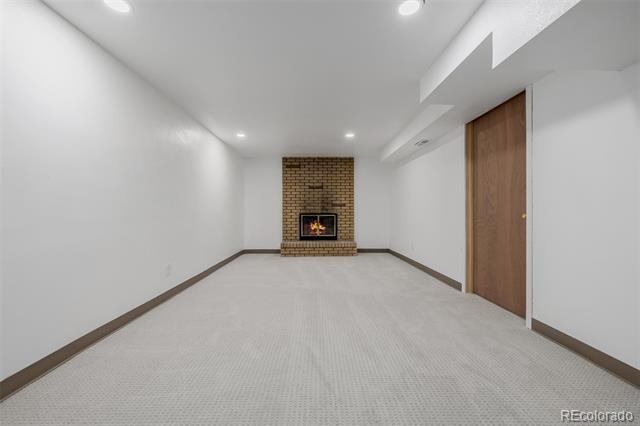 Building Photo - 6994 Teller Ct